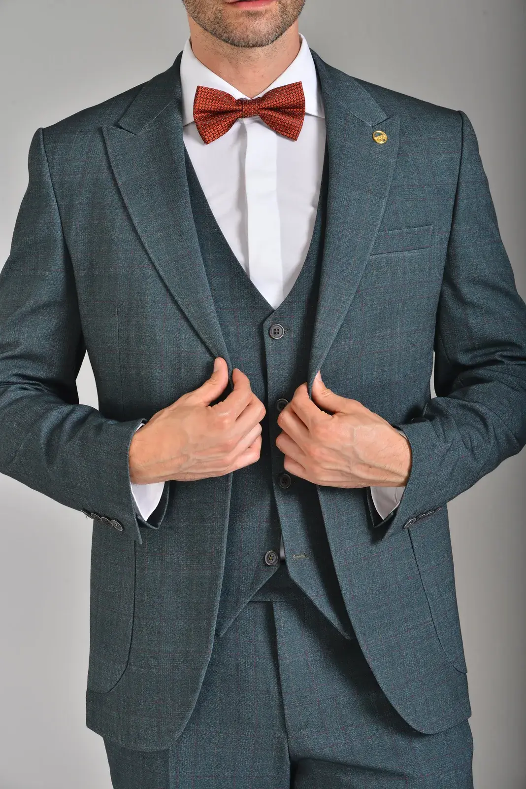 Traje Verde Texturizado a Cuadros — traje de novio verde para boda moderna, Castor Suits Medellín (vista 2)