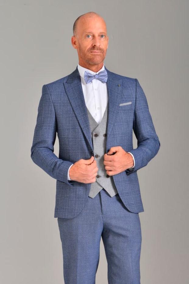 Traje Azul Cuadros Chaleco Gris